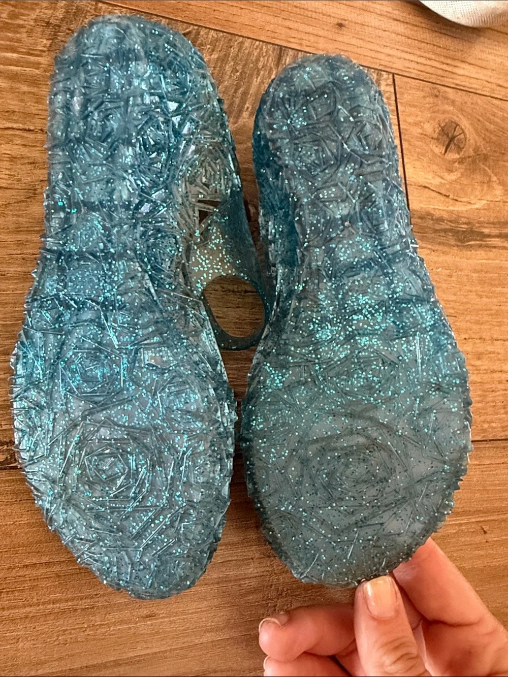 N/A shiny aqua